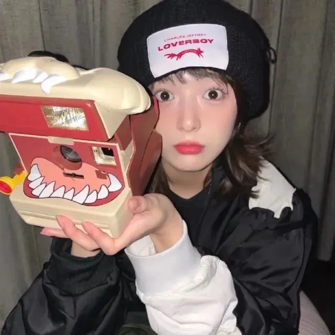 独眼女孩 在线观看封面